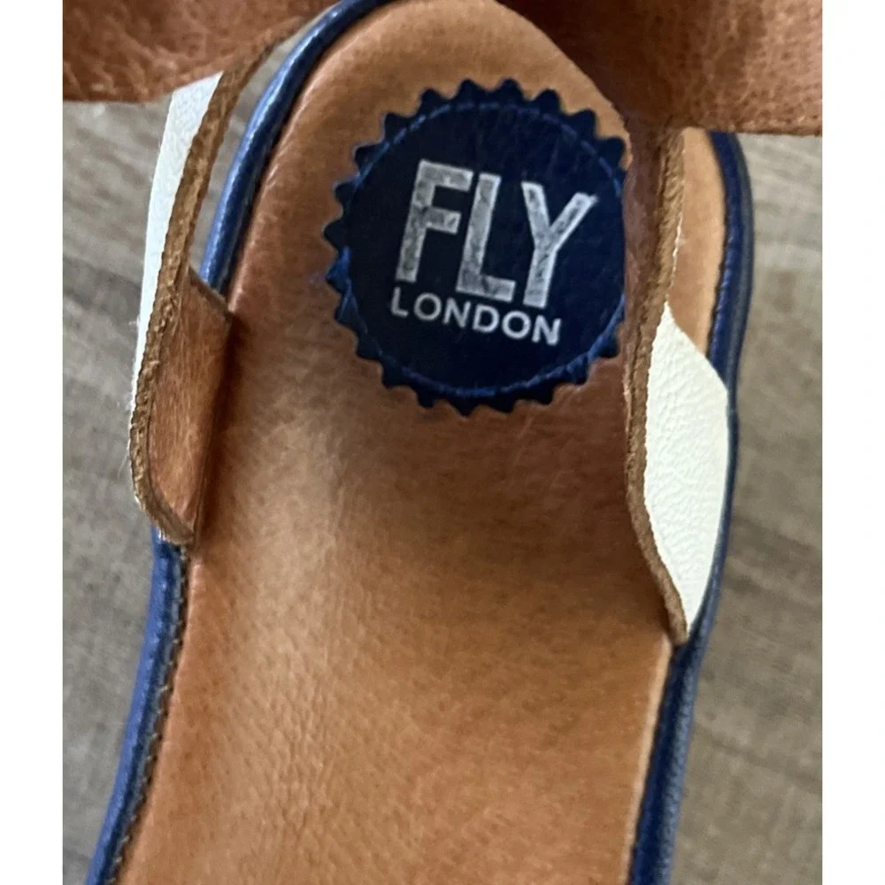 FLY LONDON Navy & White Mesh Front Leather Platform Wedge Sandals SIZE 9-9.5/40